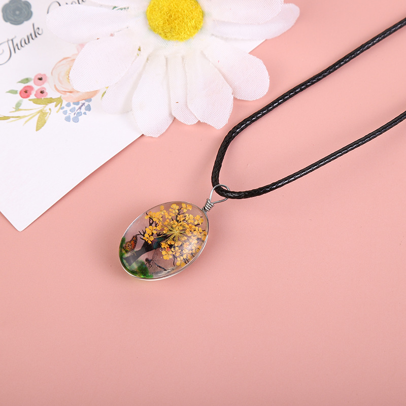 Real Dried Flower Baby's Breat - Birth Flower Necklace 리뷰 및 가격