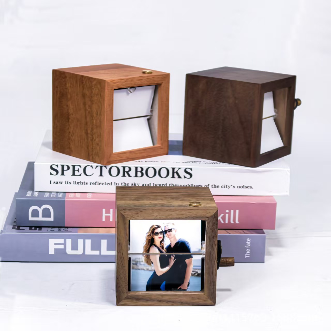 Custom Flipbook Photo Frame Pe - Engraved Wood Frame 리뷰 및 가격