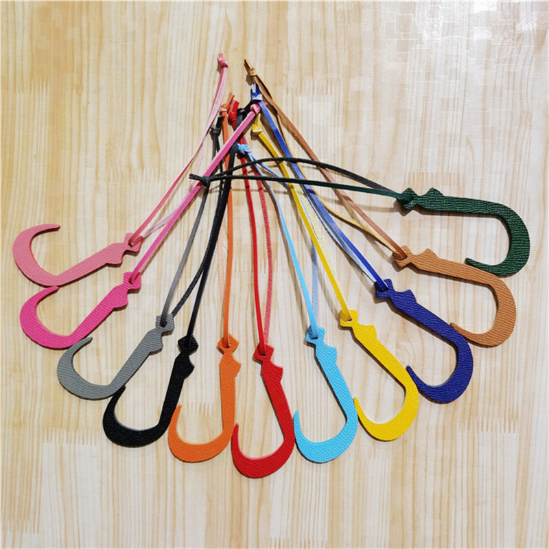 Natural Leather Keychain with  - Monogram Keychain Leather 리뷰 및 가격